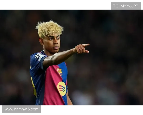 巴萨球员评分出炉费尔明戴帽荣膺全场最佳拉什福德亚马尔表现平平